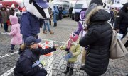 policjanci dbają o bezpieczeństwo podczas WOŚP