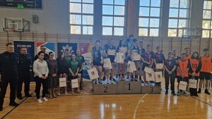 Wspólne zdjęcie organizatorów i uczestników Turnieju.