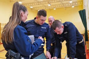 Obrady komisji konkursowej.