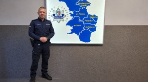 dzielnicowy który zatrzymał sprawcę kradzieży