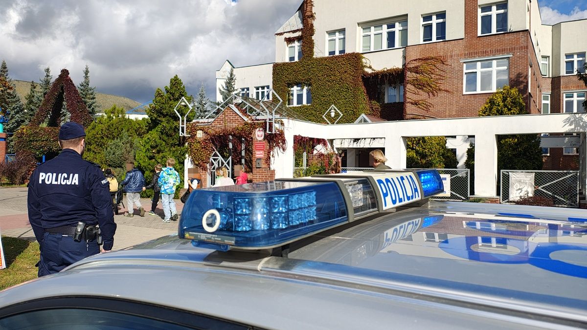 Wzmożone patrole policji w rejonie szkół w powiecie pabianickim